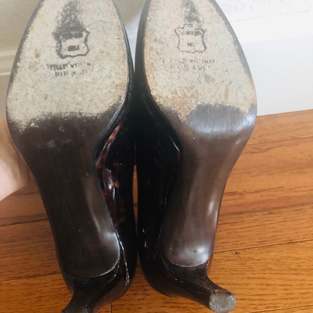 Stuart Weitzman Tortoise Shell Pumps - image 5